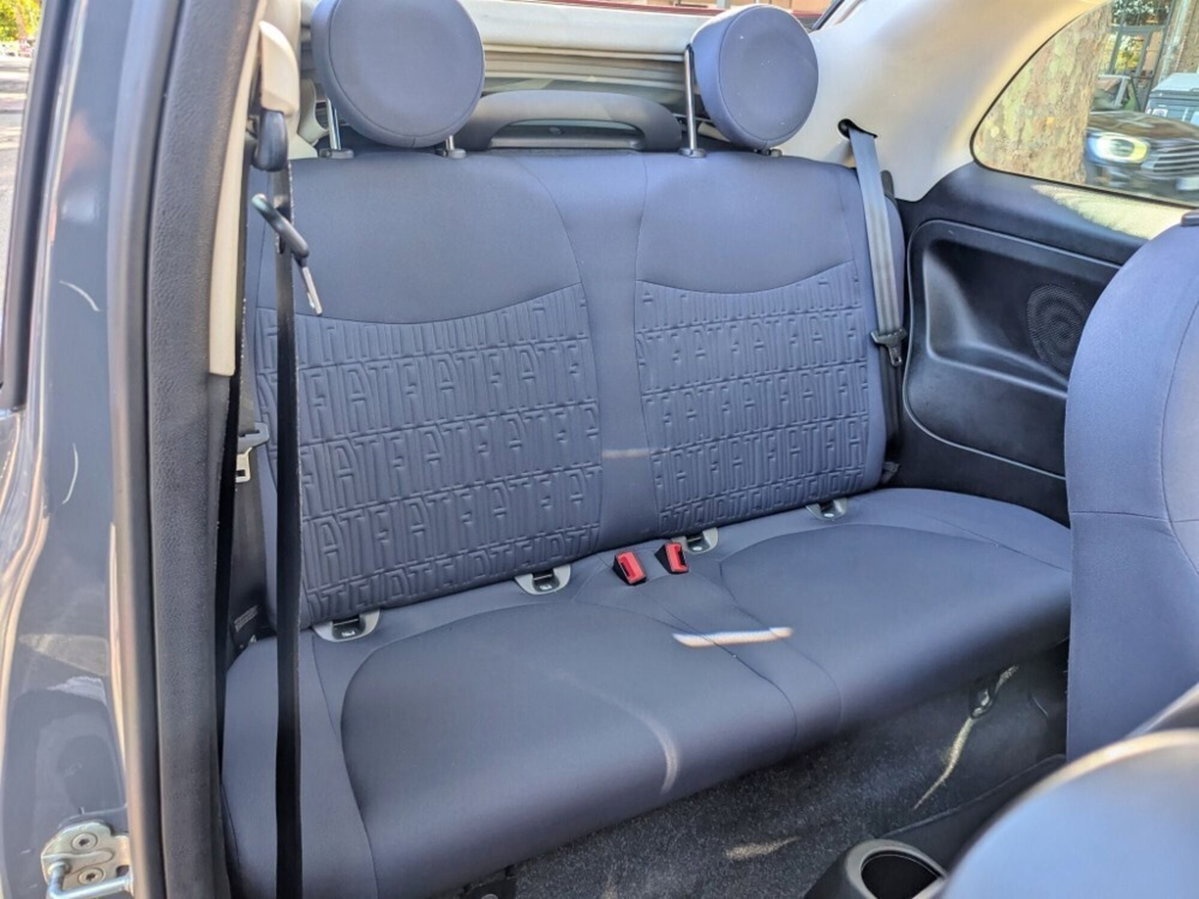 Fiat 500 Cabrio 1.0 Hybrid Red (11)