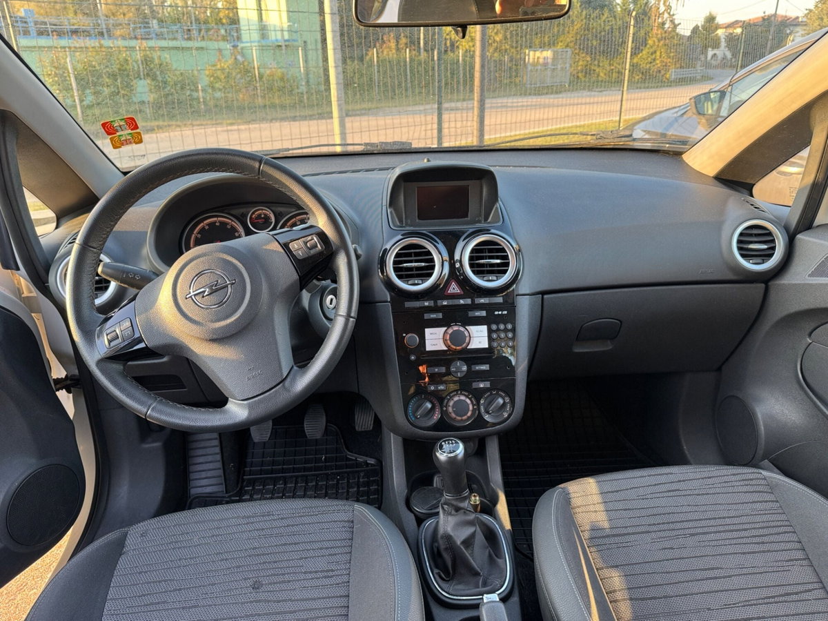 Opel Corsa 1.2 85CV 3 porte GPL-TECH b-color (10)