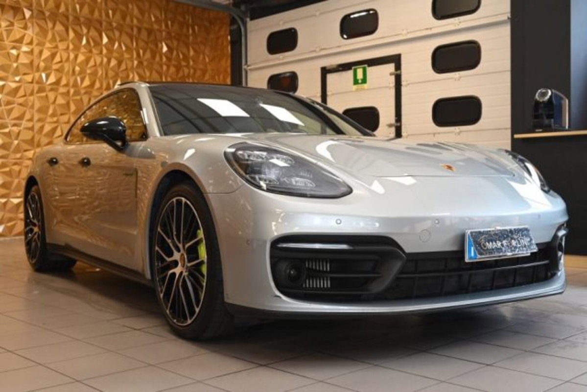 Porsche Panamera 2.9 4 Platinum Edition auto (2)