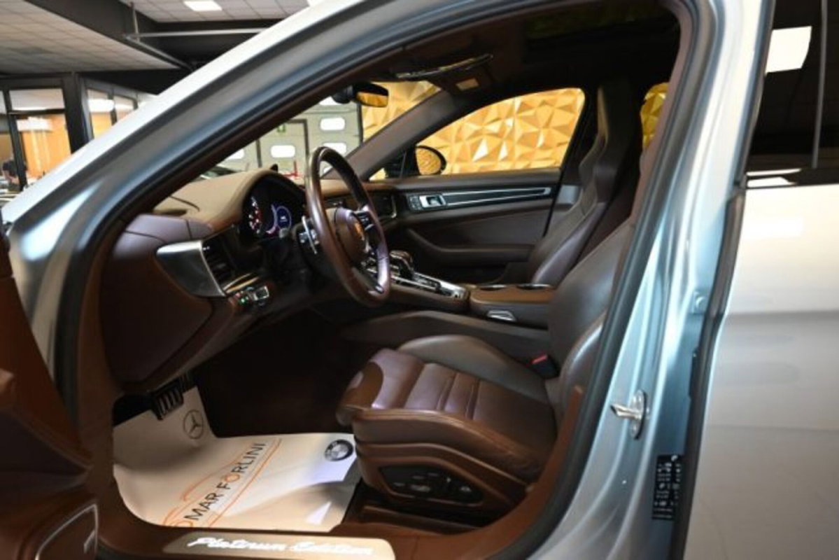 Porsche Panamera 2.9 4 Platinum Edition auto (9)