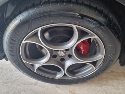 Alfa Romeo Stelvio Stelvio 2.2 Turbodiesel 190 CV AT8 Q4 Sprint (18)