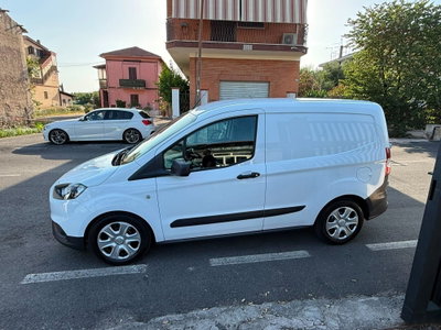 Ford Transit Courier 1.5 TDCi 75CV  Trend (13)