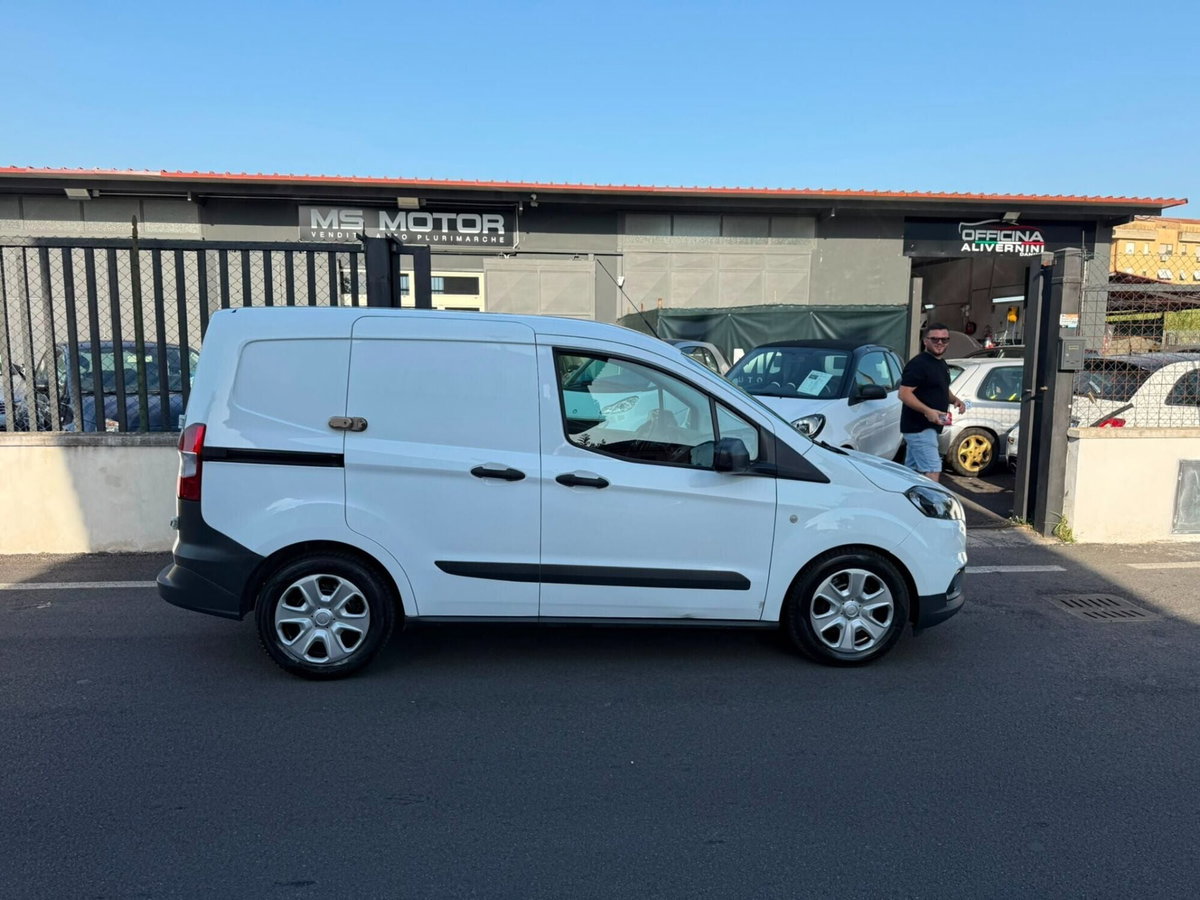 Ford Transit Courier 1.5 TDCi 75CV  Trend (3)