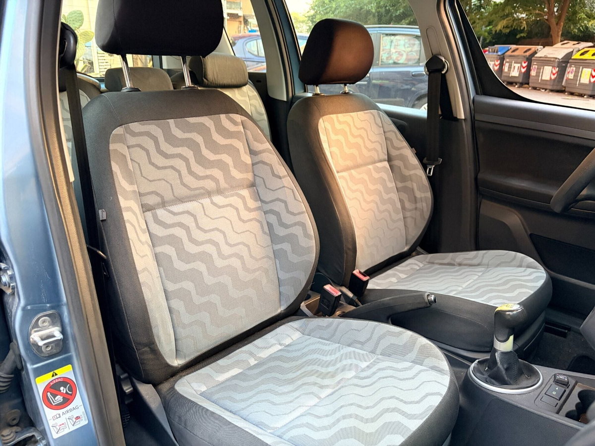 Skoda Roomster 16V Comfort GPLine (16)