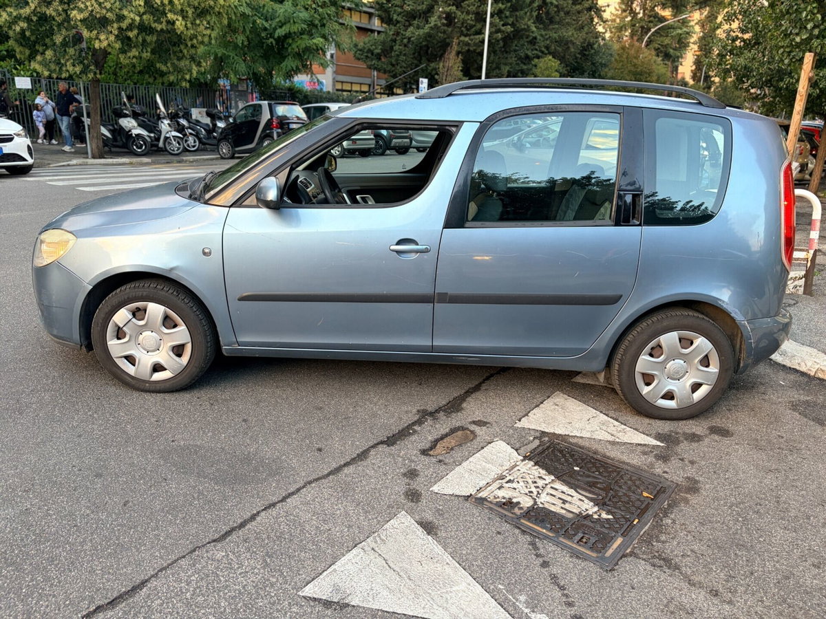 Skoda Roomster 16V Comfort GPLine (7)