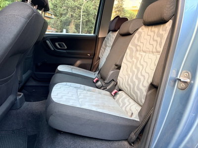 Skoda Roomster 16V Comfort GPLine (9)
