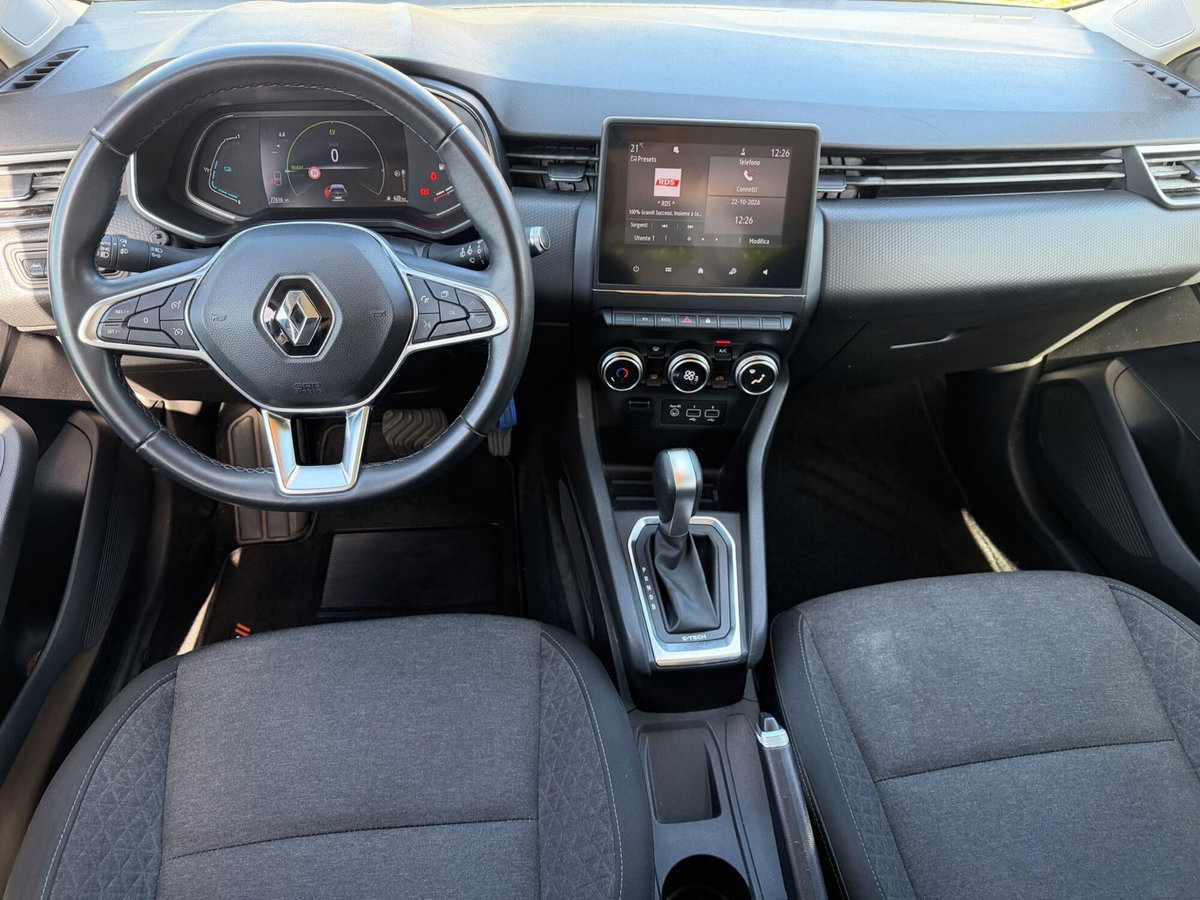 Renault Clio Full Hybrid E-Tech 140 CV 5 porte E-Tech (11)