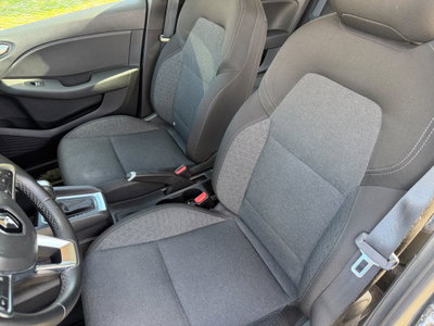 Renault Clio Full Hybrid E-Tech 140 CV 5 porte E-Tech (15)