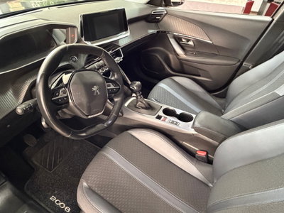 Peugeot 2008 PureTech 130 S&S Allure (8)