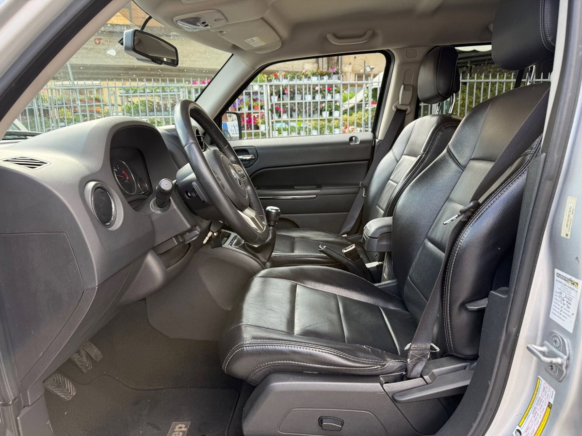 Jeep Patriot 2.2 CRD DPF Limited (10)