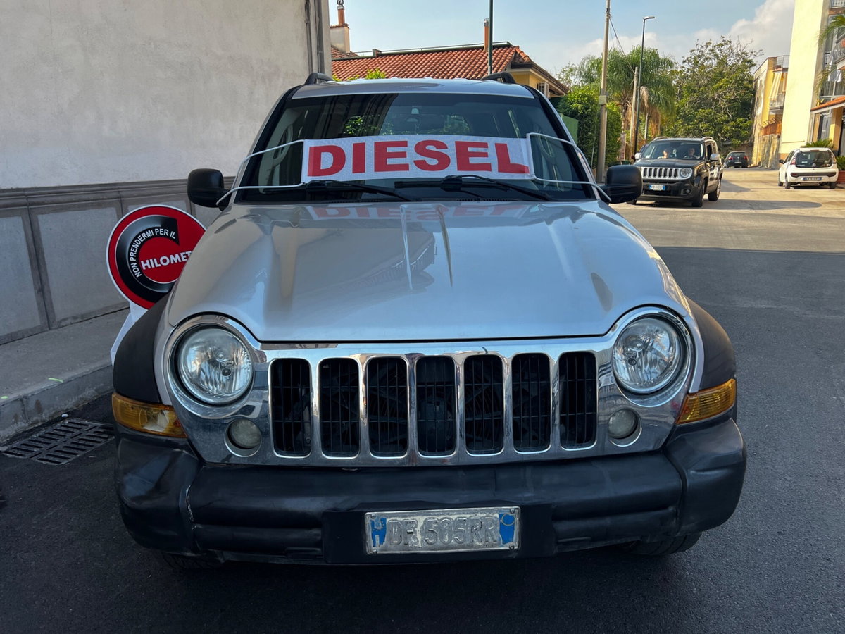 Jeep Cherokee 2.8 CRD Limited (5)