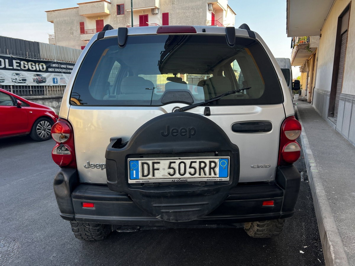 Jeep Cherokee 2.8 CRD Limited (6)