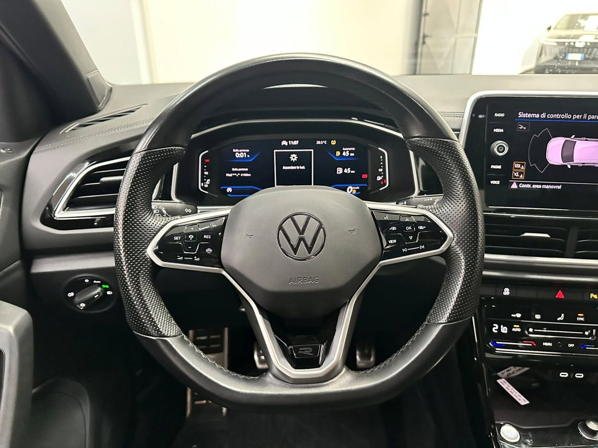 Volkswagen T-Roc 2.0 tdi R-Line 115cv (16)