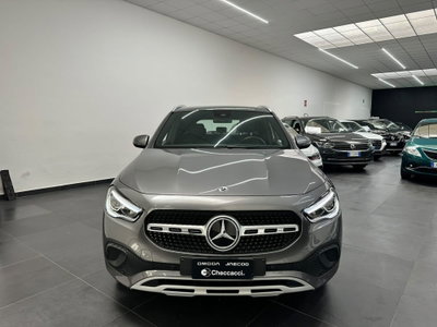 Mercedes-Benz GLA SUV 250 e Plug-in hybrid Automatic Premium (3)