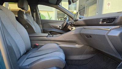 Peugeot 3008 BlueHDi 130 S&S EAT8 Allure Pack (11)