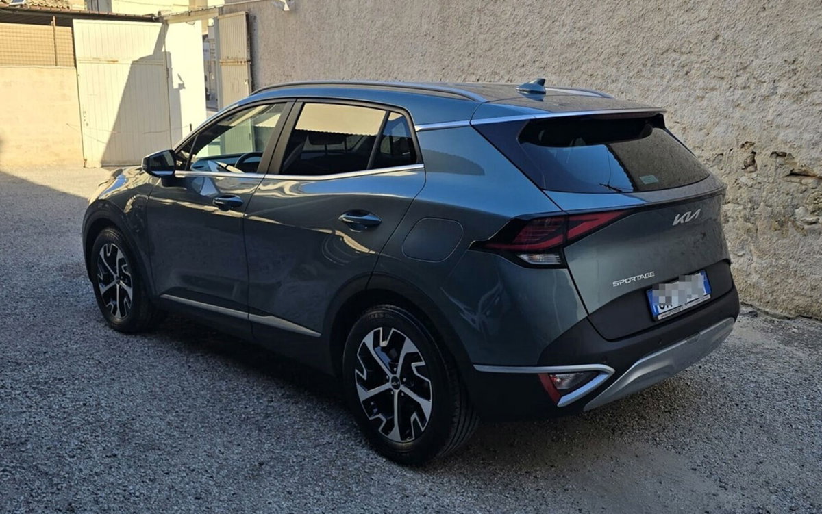 Kia Sportage crdi mhev Style dct7 (5)