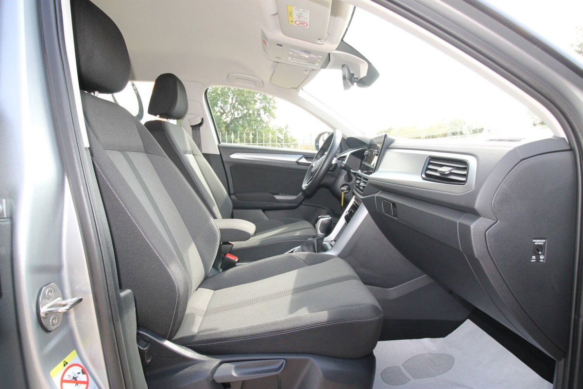 Volkswagen T-Roc 2.0 tdi R-Line 4motion 150cv dsg (18)