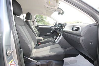 Volkswagen T-Roc 2.0 tdi R-Line 4motion 150cv dsg (18)
