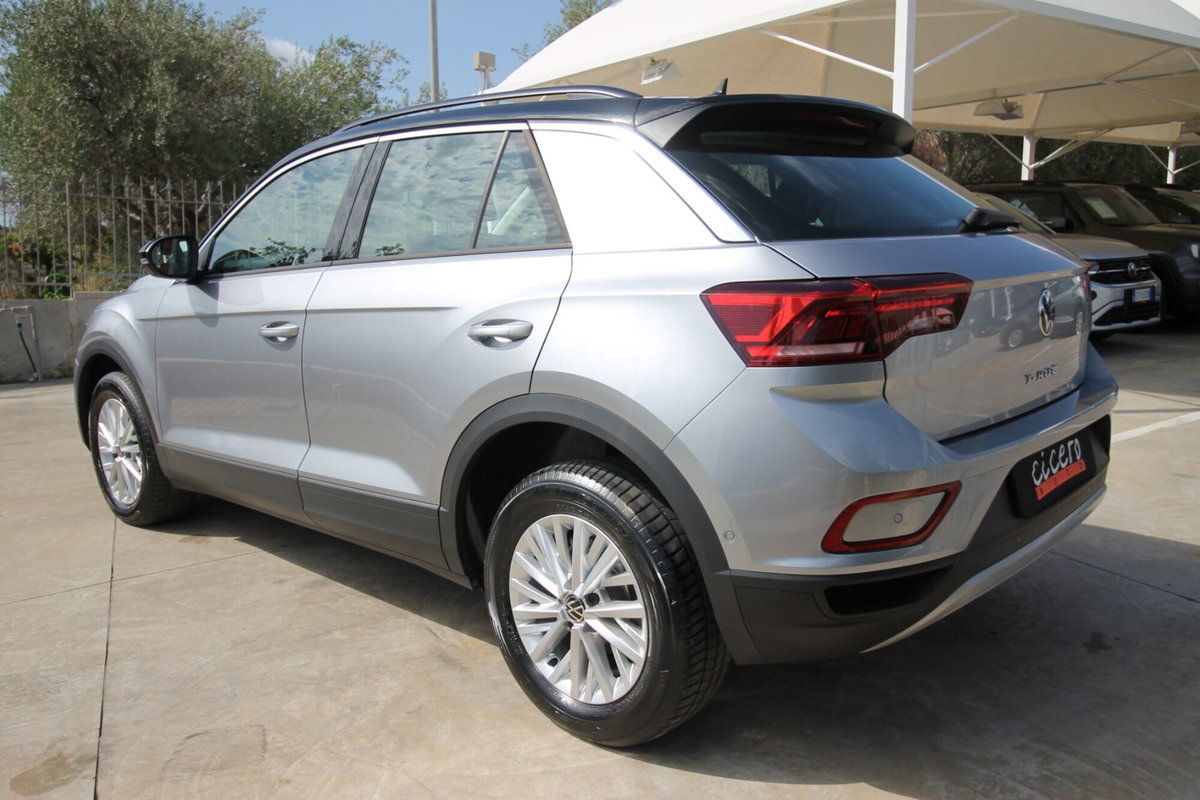 Volkswagen T-Roc 2.0 tdi R-Line 4motion 150cv dsg (4)