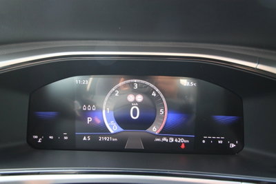 Volkswagen T-Roc 2.0 tdi R-Line 4motion 150cv dsg (9)