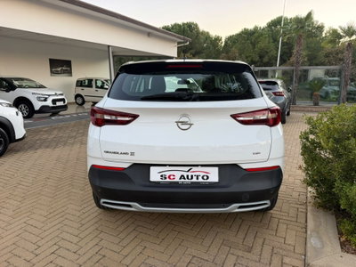 Opel Grandland X 1.5 diesel Ecotec Start&Stop Elegance (4)