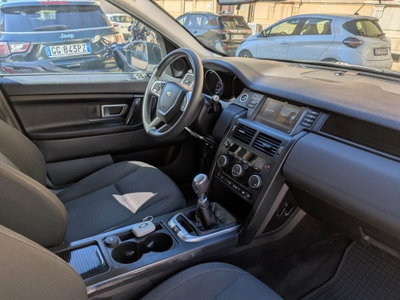 Land Rover Discovery Sport 2.0 TD4 150 CV HSE Luxury (9)