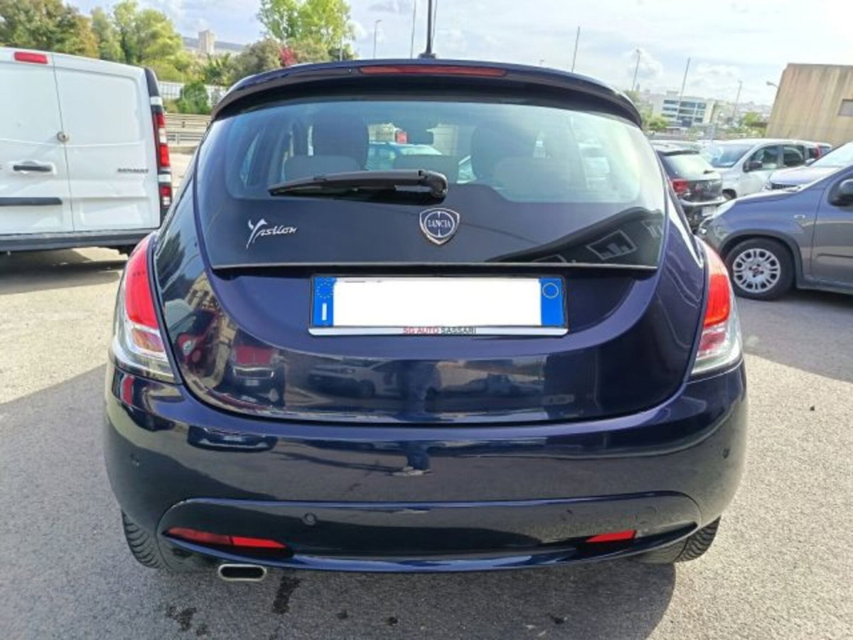 Lancia Ypsilon 1.3 MJT 16V 95 CV 5 porte S&S Platinum (8)