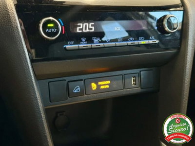 Toyota Yaris Cross 1.5 Hybrid 5p. E-CVT AWD-i Trend (15)