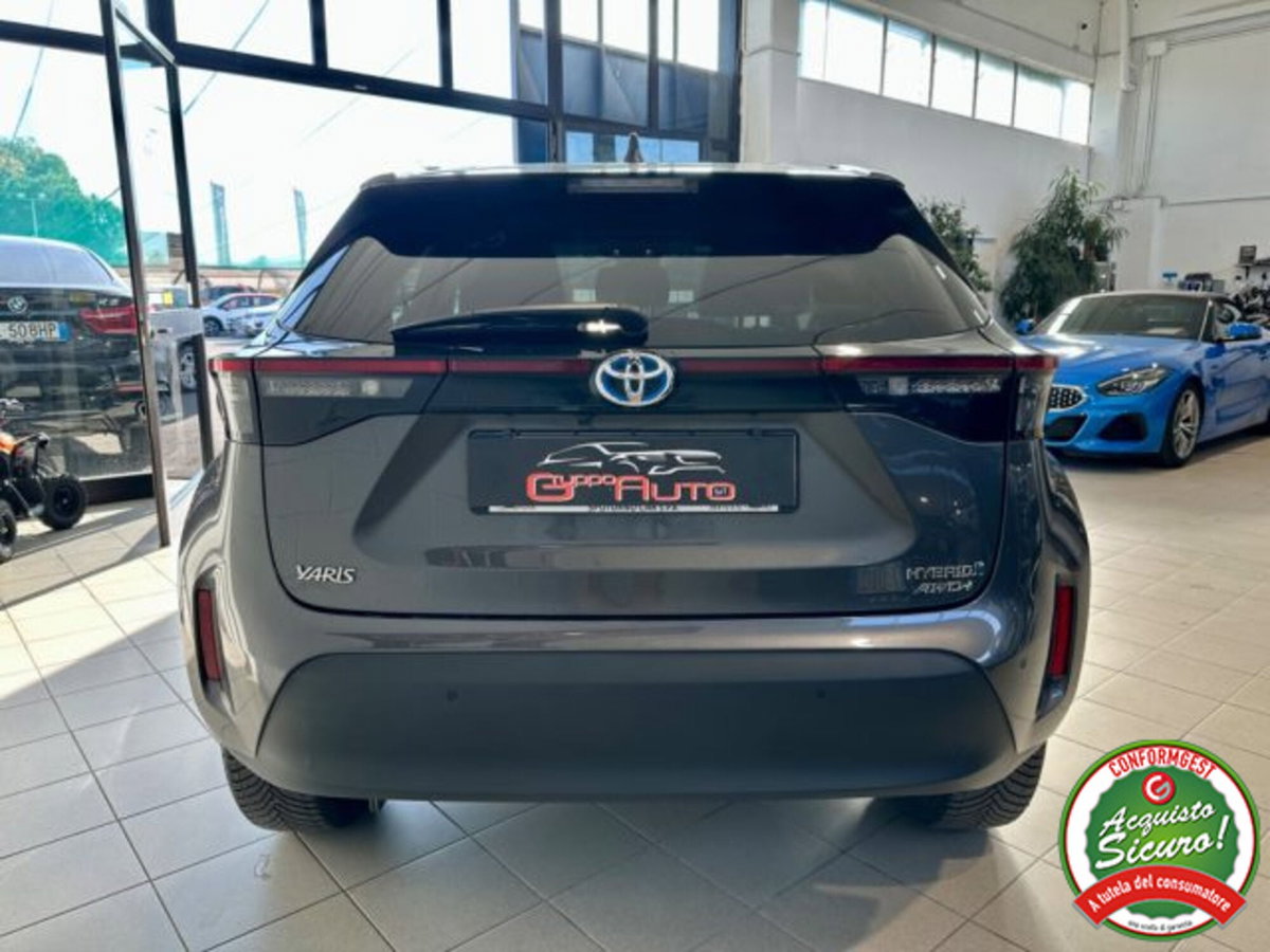 Toyota Yaris Cross 1.5 Hybrid 5p. E-CVT AWD-i Trend (5)