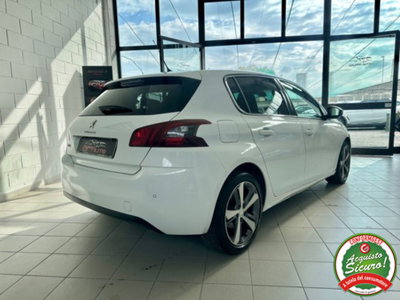 Peugeot 308 BlueHDi 130 S&S Allure (4)