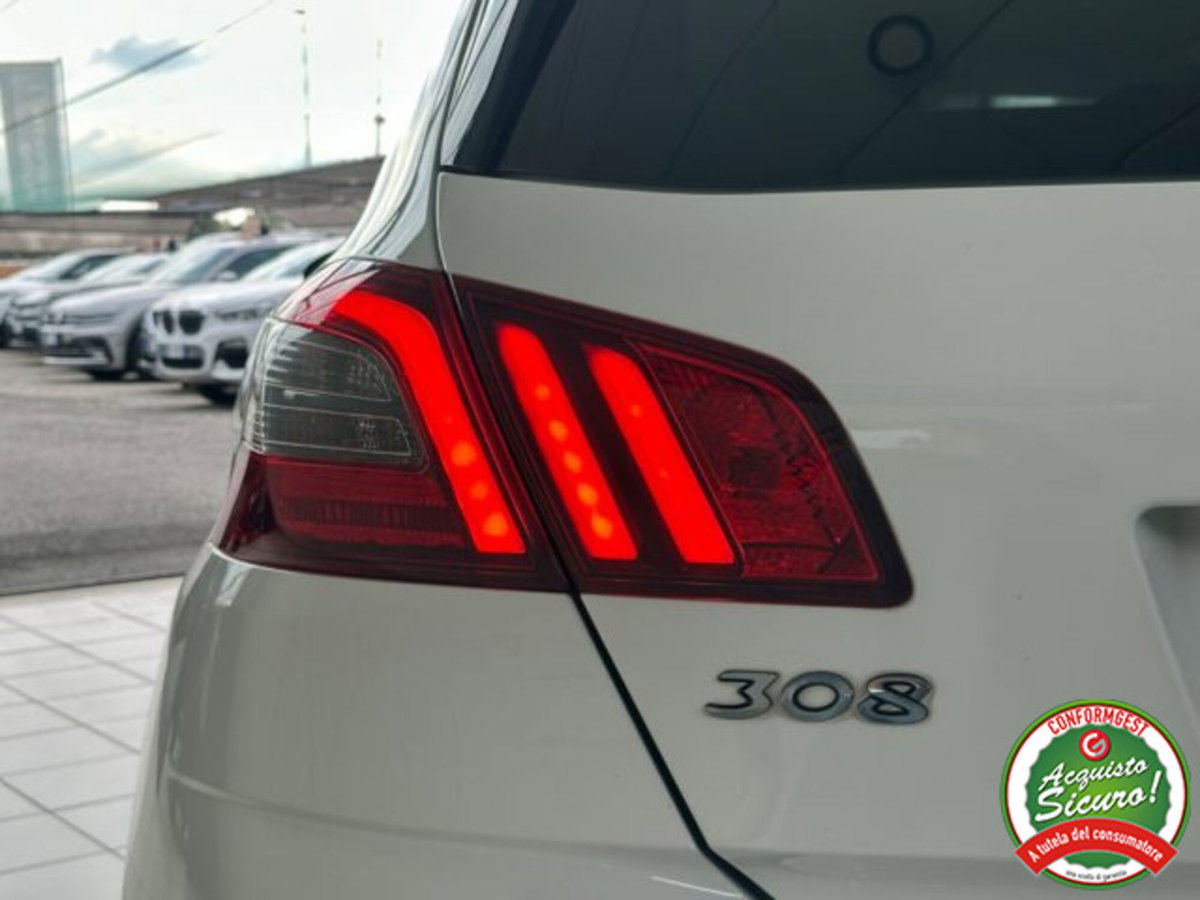 Peugeot 308 BlueHDi 130 S&S Allure (6)