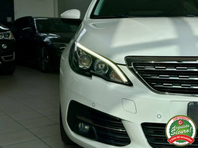 Peugeot 308 BlueHDi 130 S&S Allure (7)