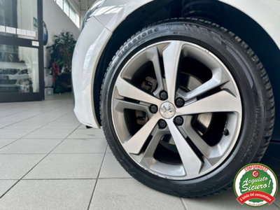 Peugeot 308 BlueHDi 130 S&S Allure (8)