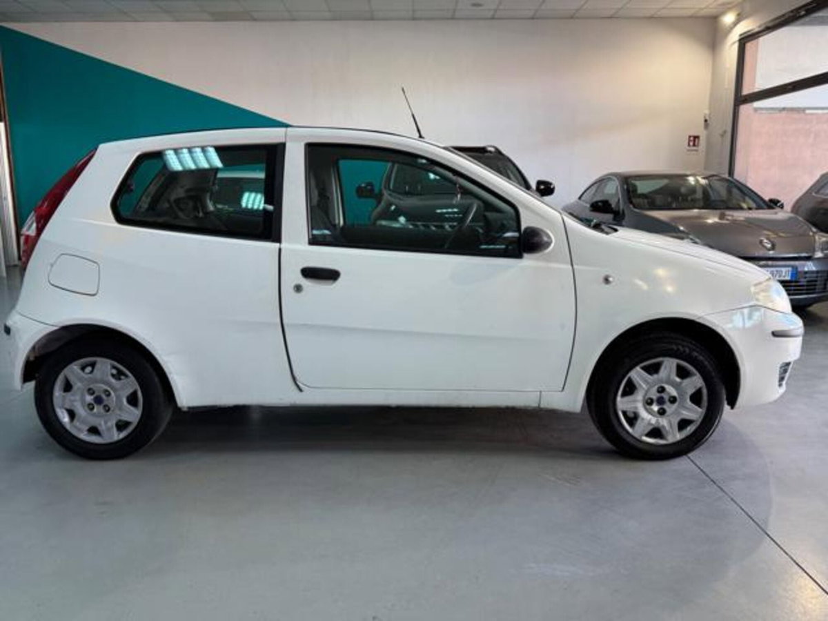 Fiat Punto Classic 1.2 3 porte (7)