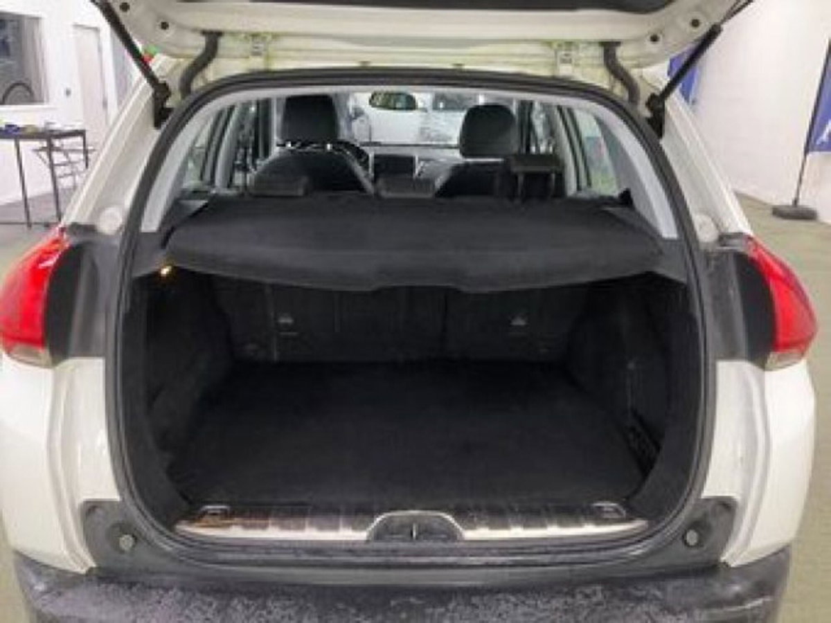 Peugeot 2008 Turbo 110 S&S Allure (7)