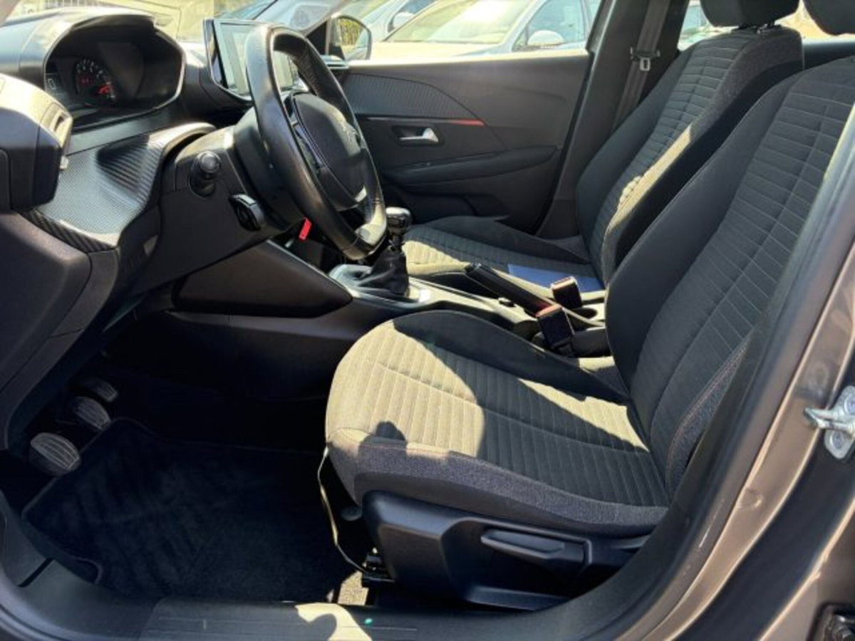 Peugeot 208 PureTech 100 Stop&Start 5 porte Allure (13)