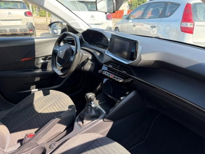 Peugeot 208 PureTech 100 Stop&Start 5 porte Allure (5)