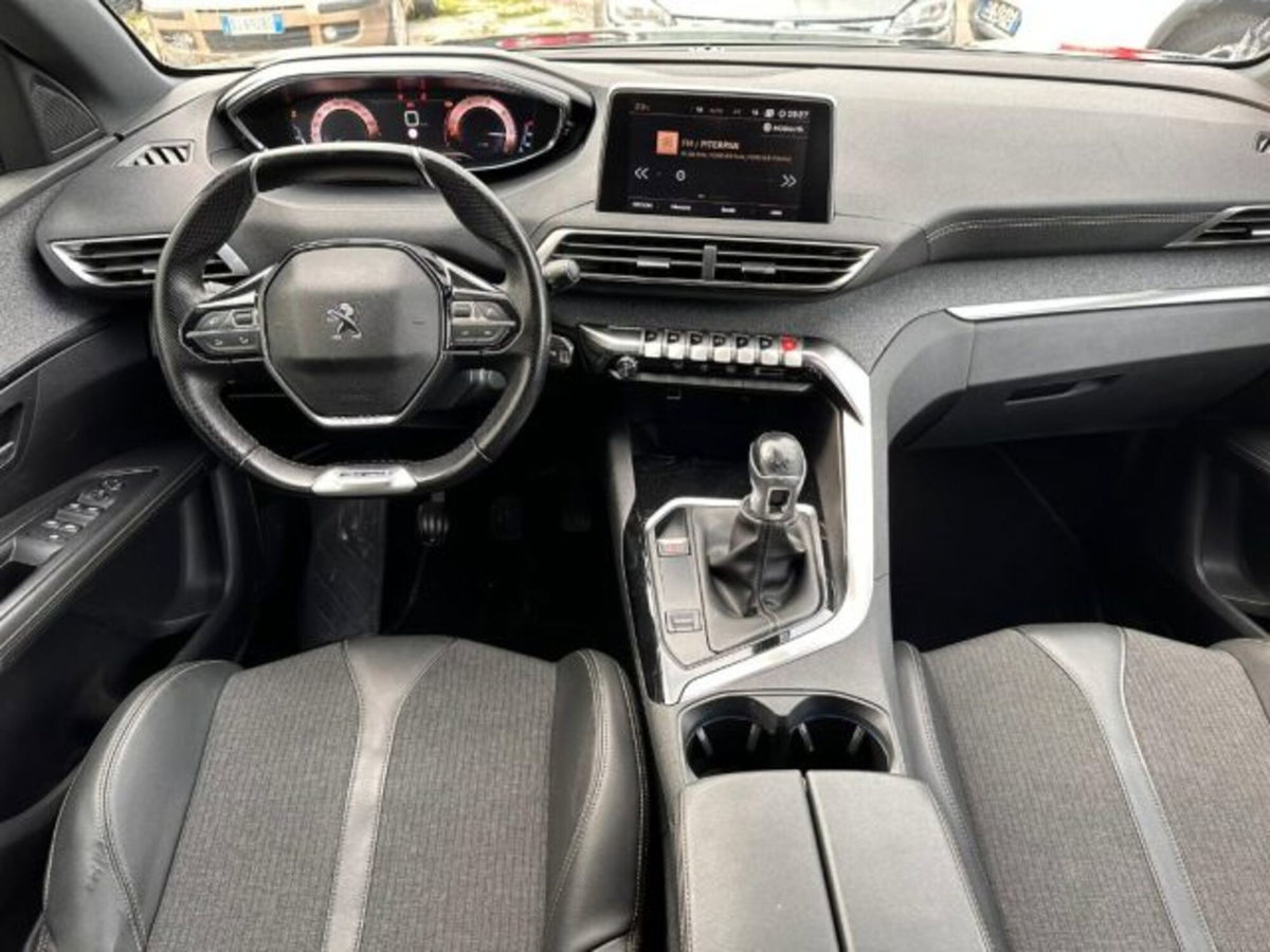 Peugeot 3008 BlueHDi 130 S&S EAT8 GT Line (15)