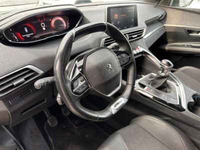 Peugeot 3008 BlueHDi 130 S&S EAT8 GT Line (5)