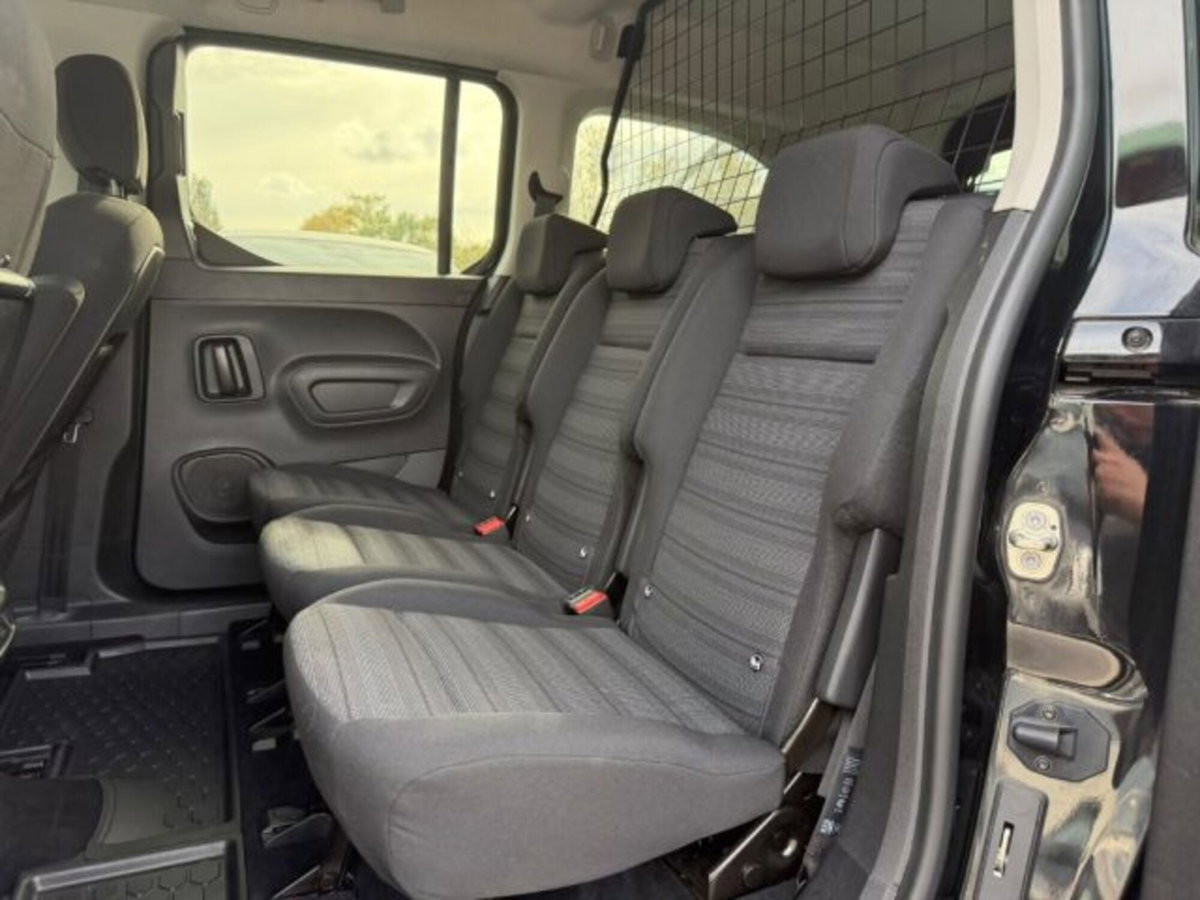 Opel Combo Life 1.2 110 CV S&S MT6 Advance XL (6)