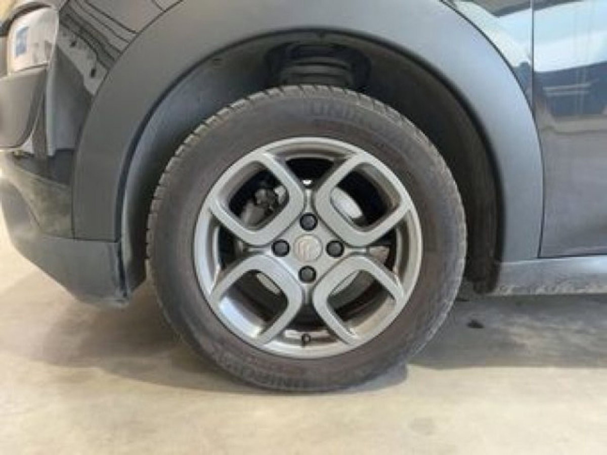Citroen C4 Cactus PureTech 110 S&S Shine (2)