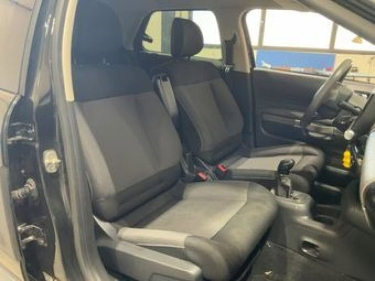 Citroen C4 Cactus PureTech 110 S&S Shine (8)