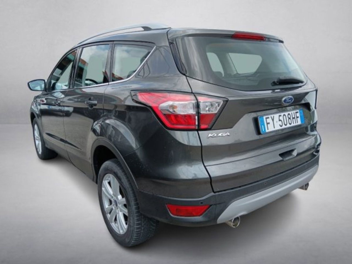 Ford Kuga 2.0 TDCI 120 CV S&S 2WD Powershift Business (4)