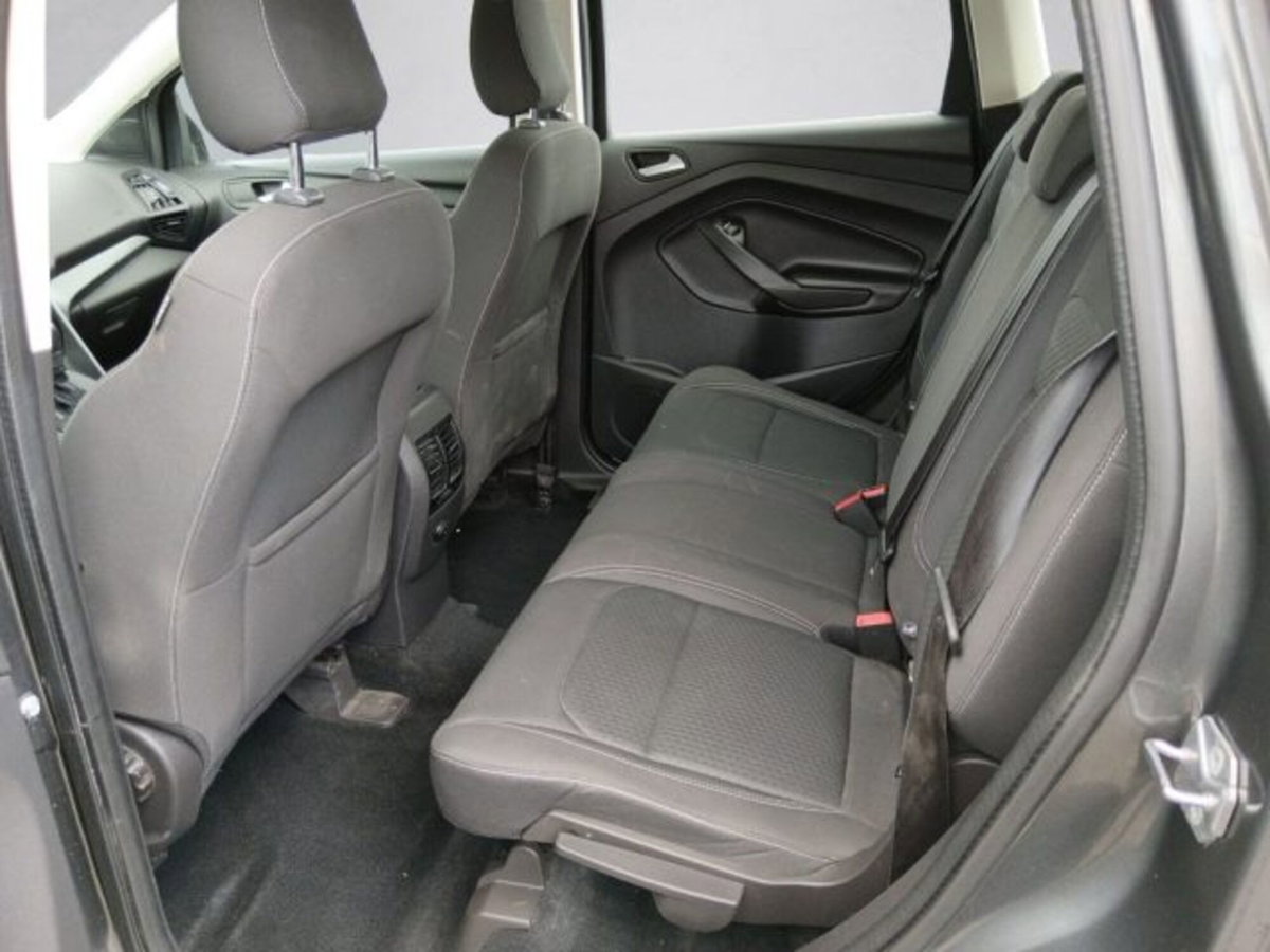 Ford Kuga 2.0 TDCI 120 CV S&S 2WD Powershift Business (7)
