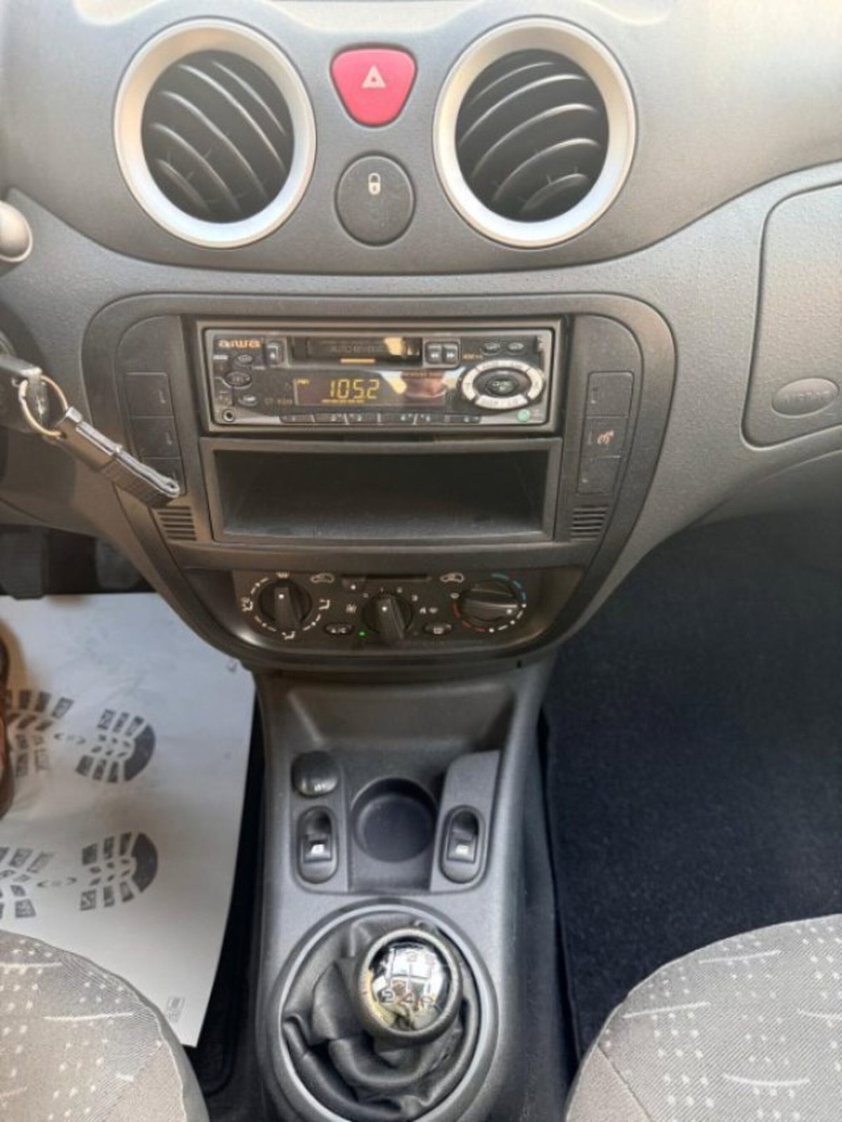 Citroen C3 1.1 airdream Classique (11)
