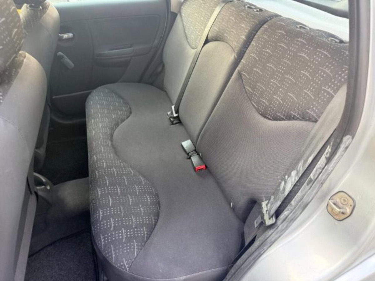 Citroen C3 1.1 airdream Classique (8)