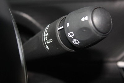 Peugeot 208 motore elettrico 136 CV 5 porte Allure Pack (15)