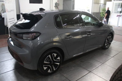 Peugeot 208 motore elettrico 136 CV 5 porte Allure Pack (5)