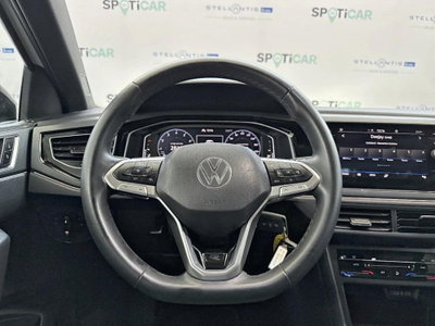 Volkswagen Taigo 1.0 TSI 110 CV DSG R-Line (14)