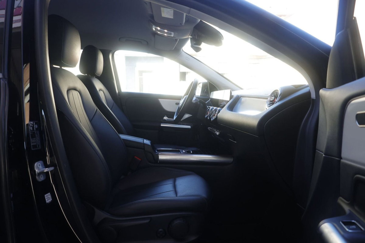 Mercedes-Benz GLA SUV 200 d AMG Line Premium Plus 4matic auto (12)